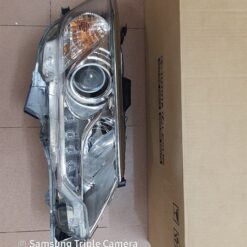 Đèn pha Toyota Camry 2.0