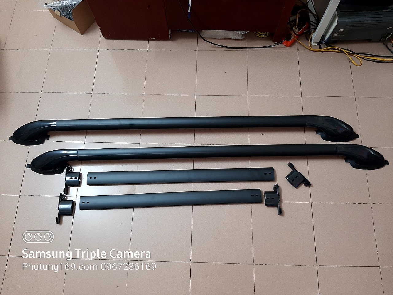 Giá nóc Toyota Innova 2005 - 2014.3 Giá nóc Toyota Innova