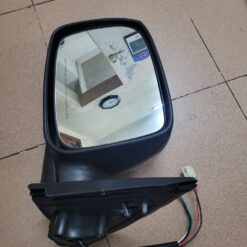 Kính chiếu hậu Dmax