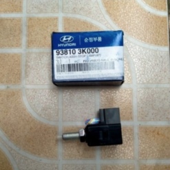 Công tắc đèn phanh Hyundai i10