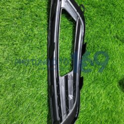 Ốp đèn gầm phụ Ford Focus