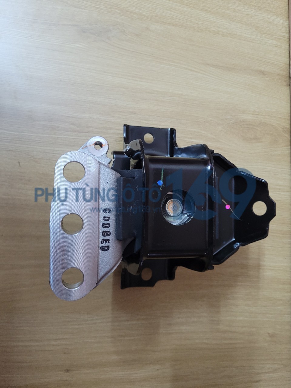 Chân máy Suzuki Ertiga Chân máy Suzuki Ertiga