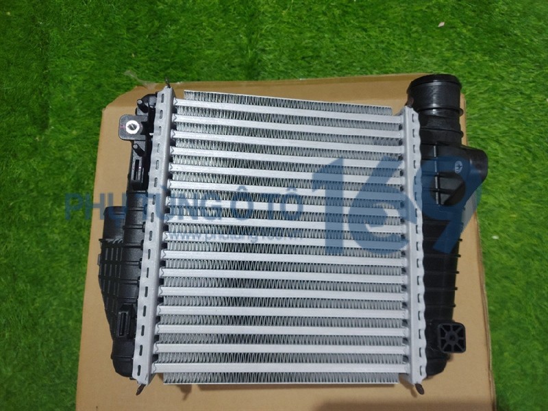 Két làm mát turbo Peugeot 5008 Két làm mát turbo Peugeot 5008