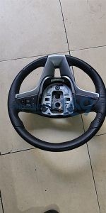 Vô lăng Cruze có tích hợp