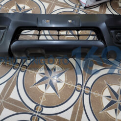 Ba đờ xốc trước Navara
