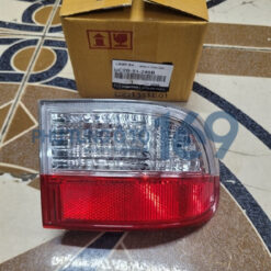 Đèn xinhan cản sau phải Bt50