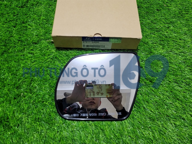 Mặt gương phải Santafe Mặt gương phải Santafe