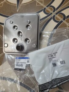 Lọc dầu số tự động Ford Ranger