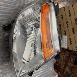 Đèn pha Ford Ranger